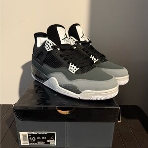 Nike Air Jordan 4 Fears